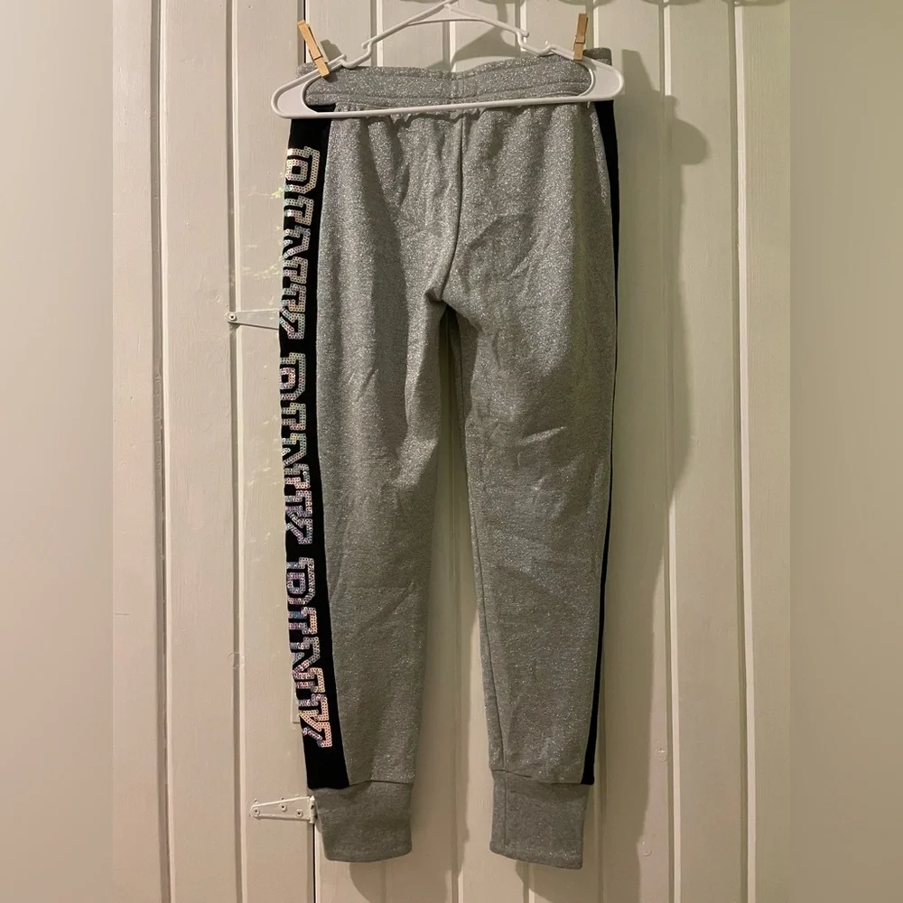 VS PINK bling metallic shine outfit SMALL joggers LARGE hoodie NWOT - Picture 11 of 13